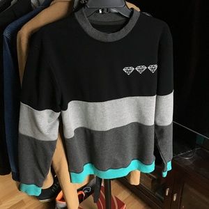 Streetwear Sweater with Diamond Graphic